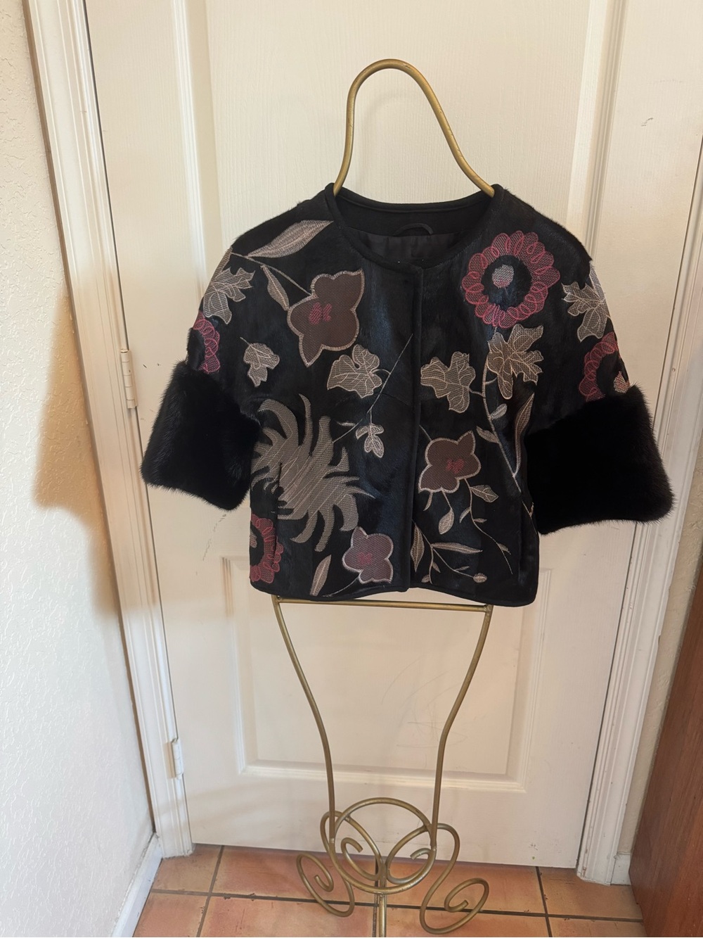 Julia & Stella Black Floral Embroidered and Mink Cropped Jacket